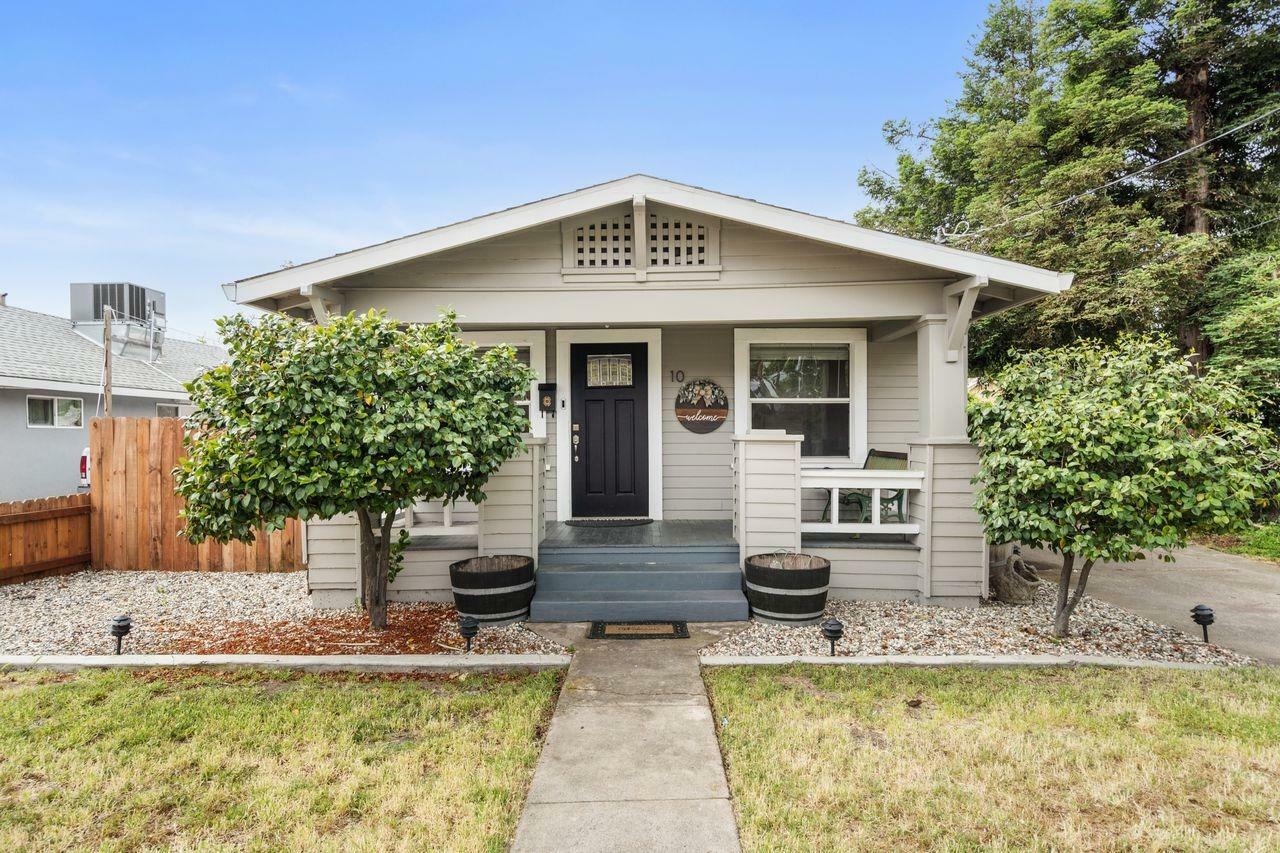 Property Photo:  10 Spruce Street  CA 95240 