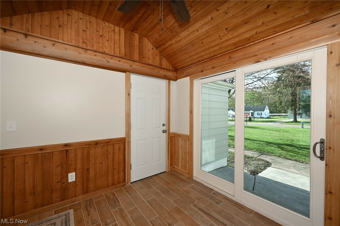 Property Photo: 791 Center Road OH 44319