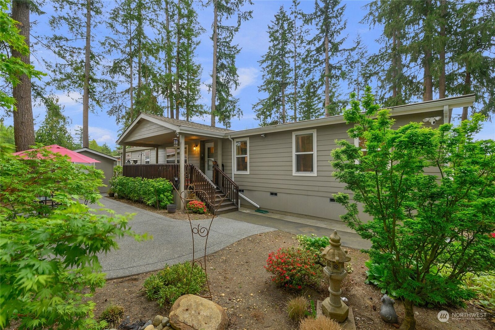 3 bed Redmond home for sale 18425 NE 95th Street 149, Redmond, WA 98052