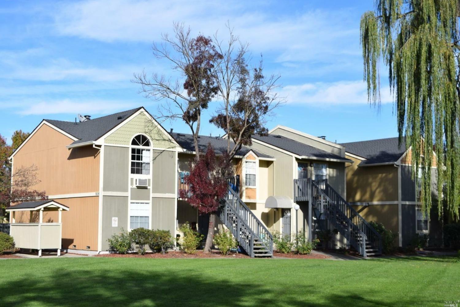 Property Photo: 2010 Pioneer Way CA 95403