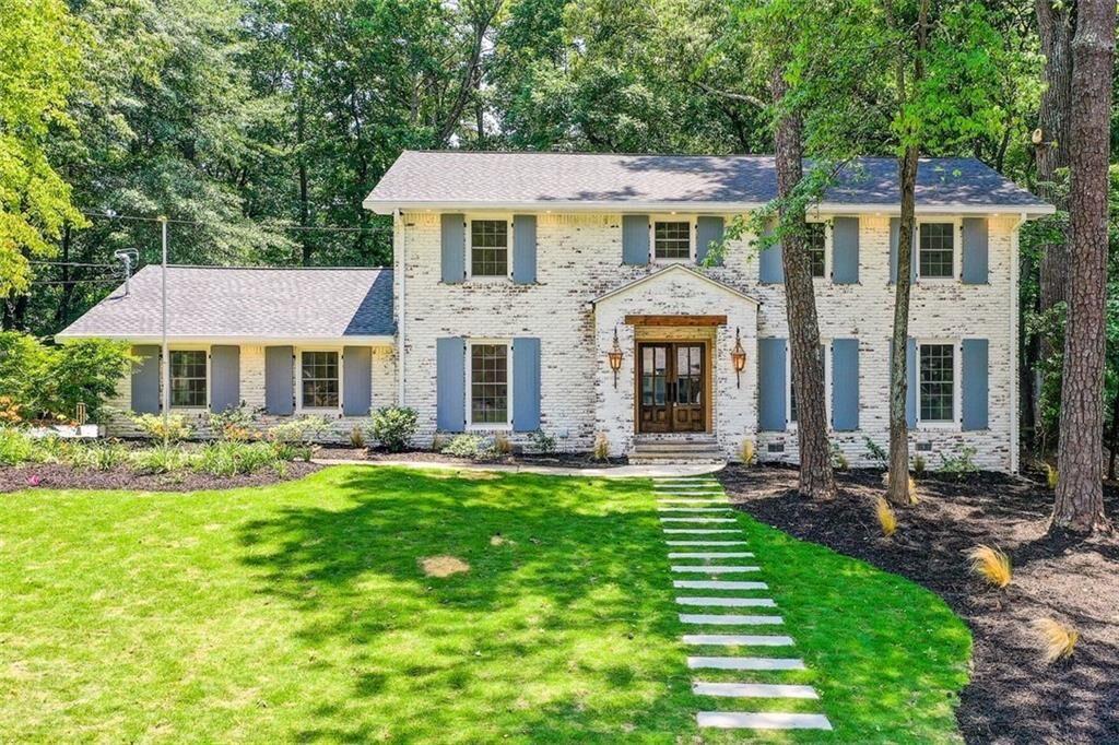 Property Photo:  1493 Epping Forest Drive  GA 30319 