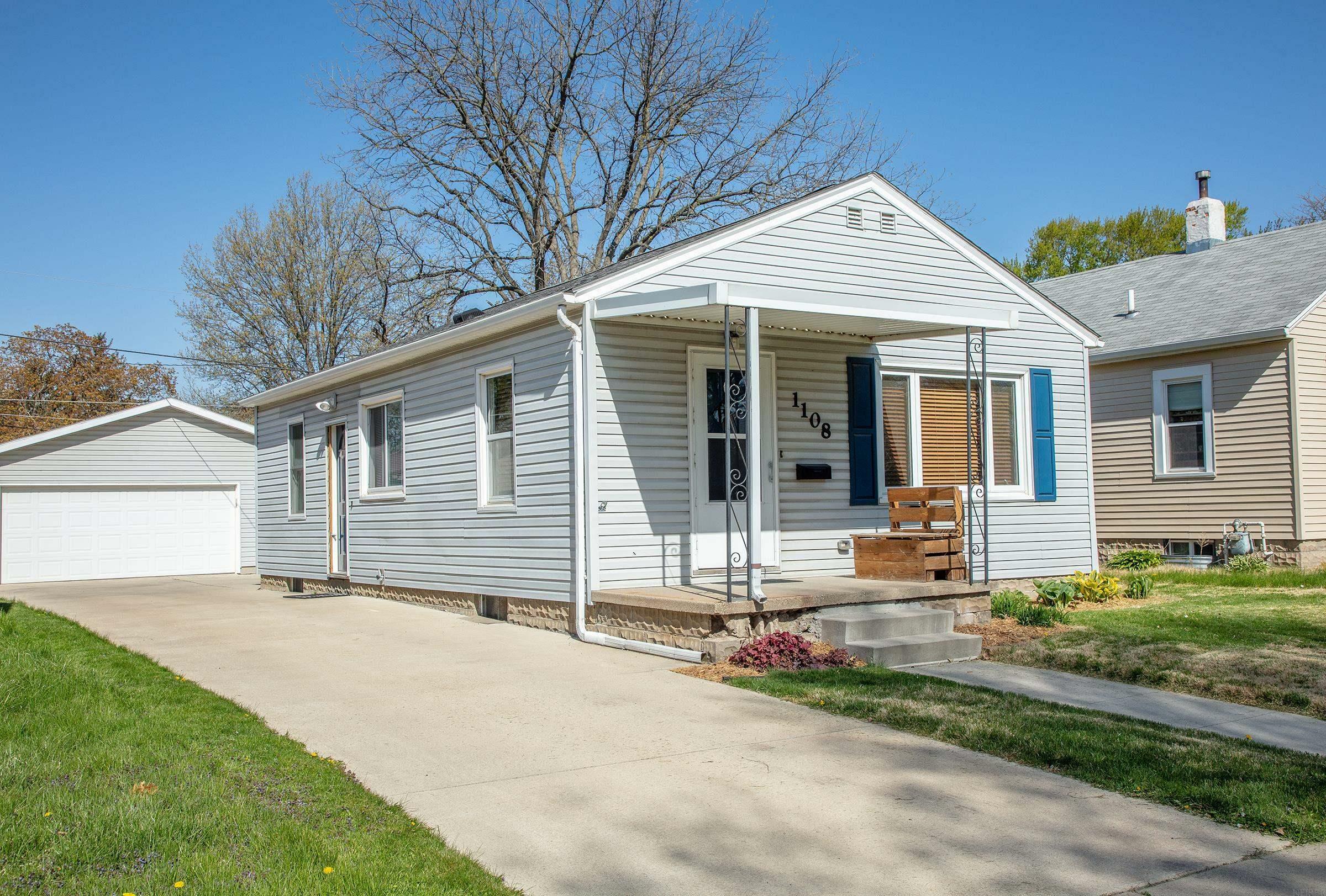 Property Photo:  1108 Evergreen Avenue  IA 50701 