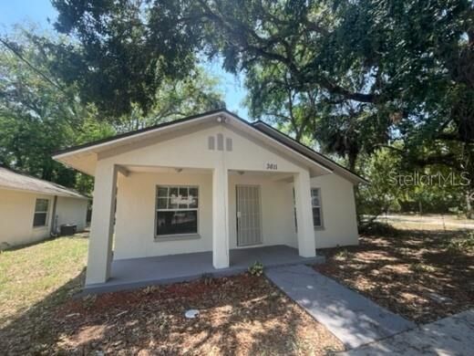 Property Photo: 3611 Bishop Eddie Newkirk Way FL 33605