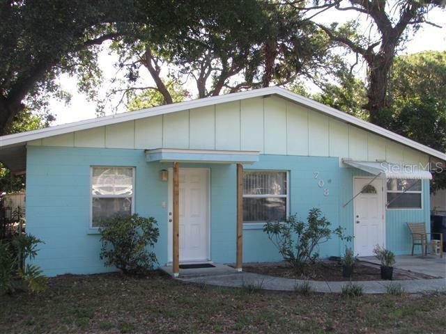 Property Photo: 708 38th Street W FL 34205