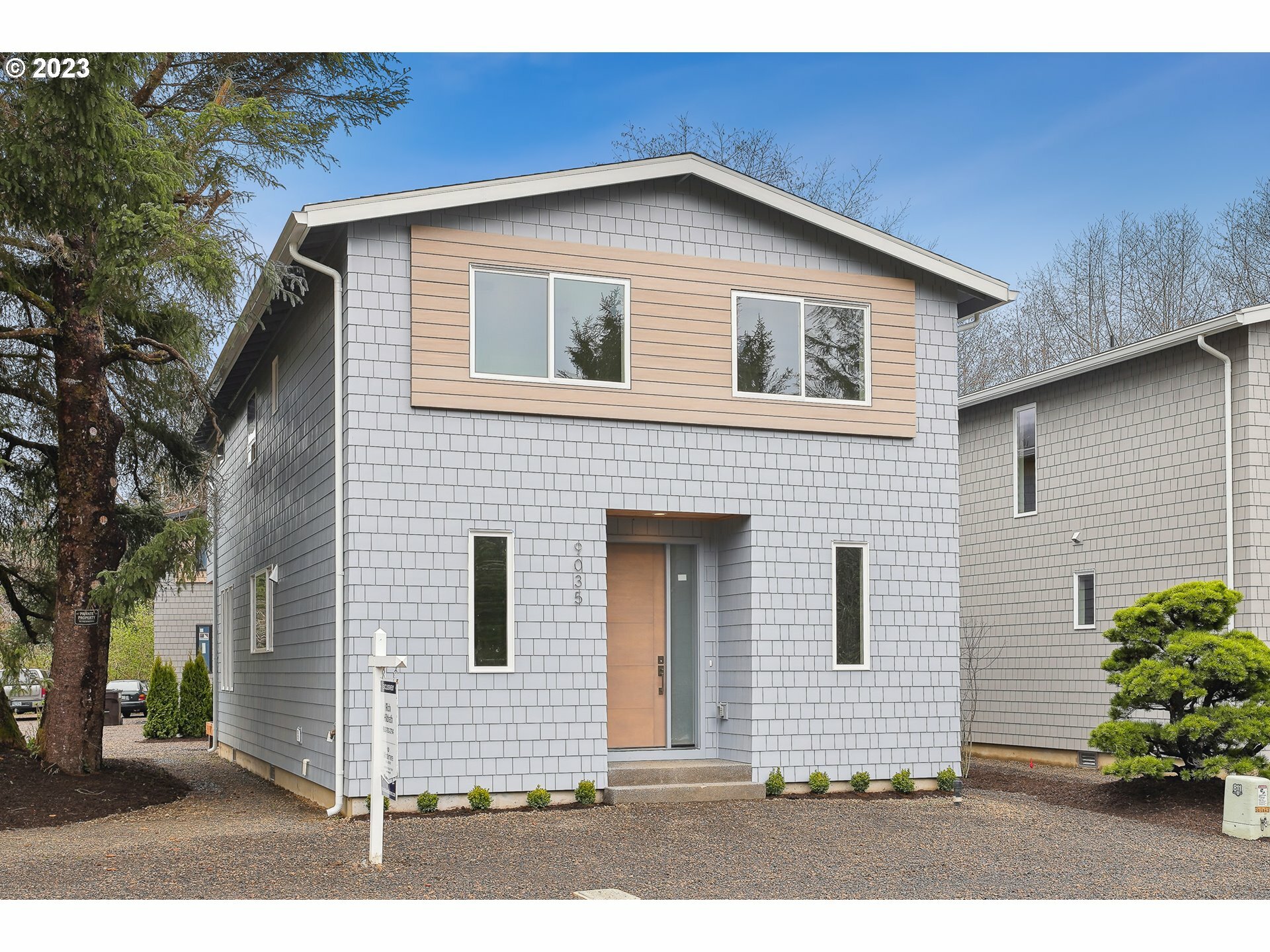 Property Photo: 9035 Section Line St OR 97136