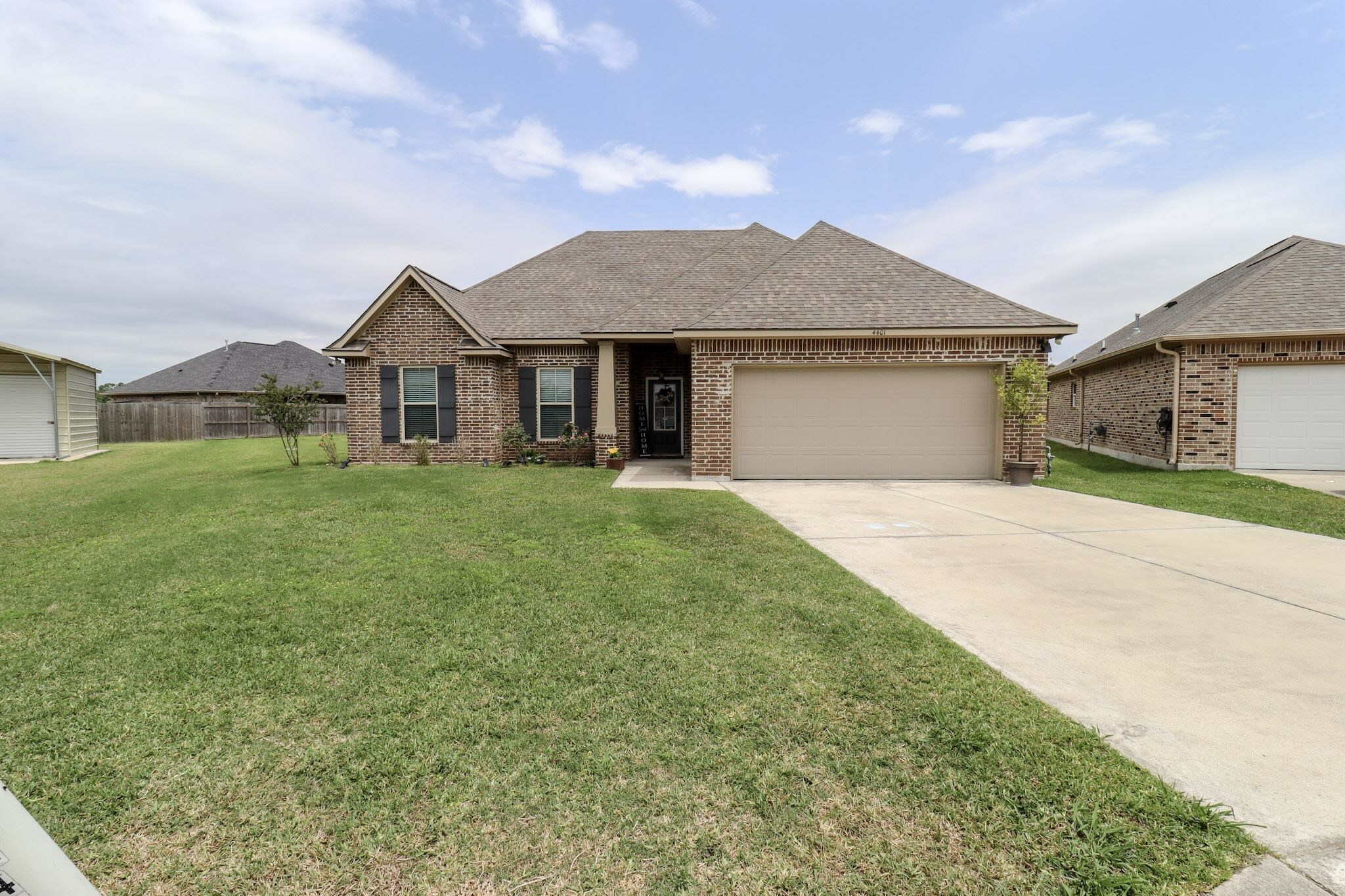 Property Photo:  4401 Sweetgum Dr  TX 77630 