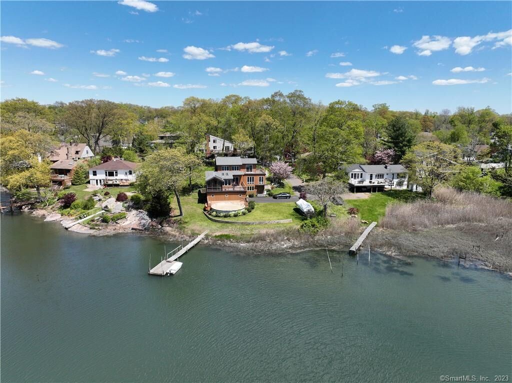 Property Photo: 5 Valley Street CT 06405