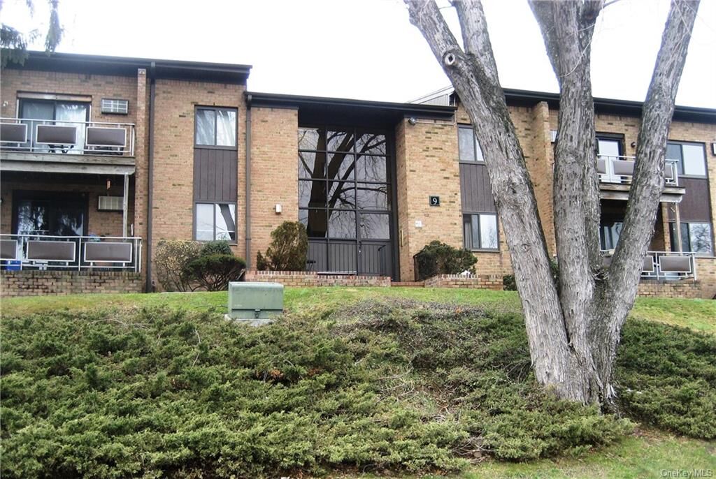 Property Photo:  9 Charles Lane 1D  NY 10970 