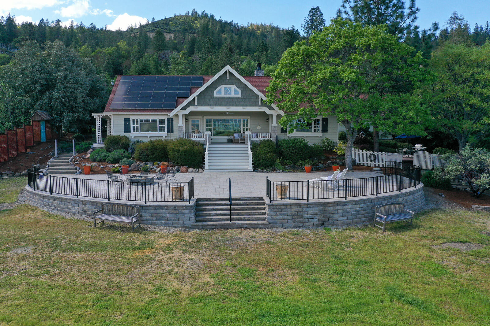 Property Photo:  4292 Tami Lane  OR 97502 
