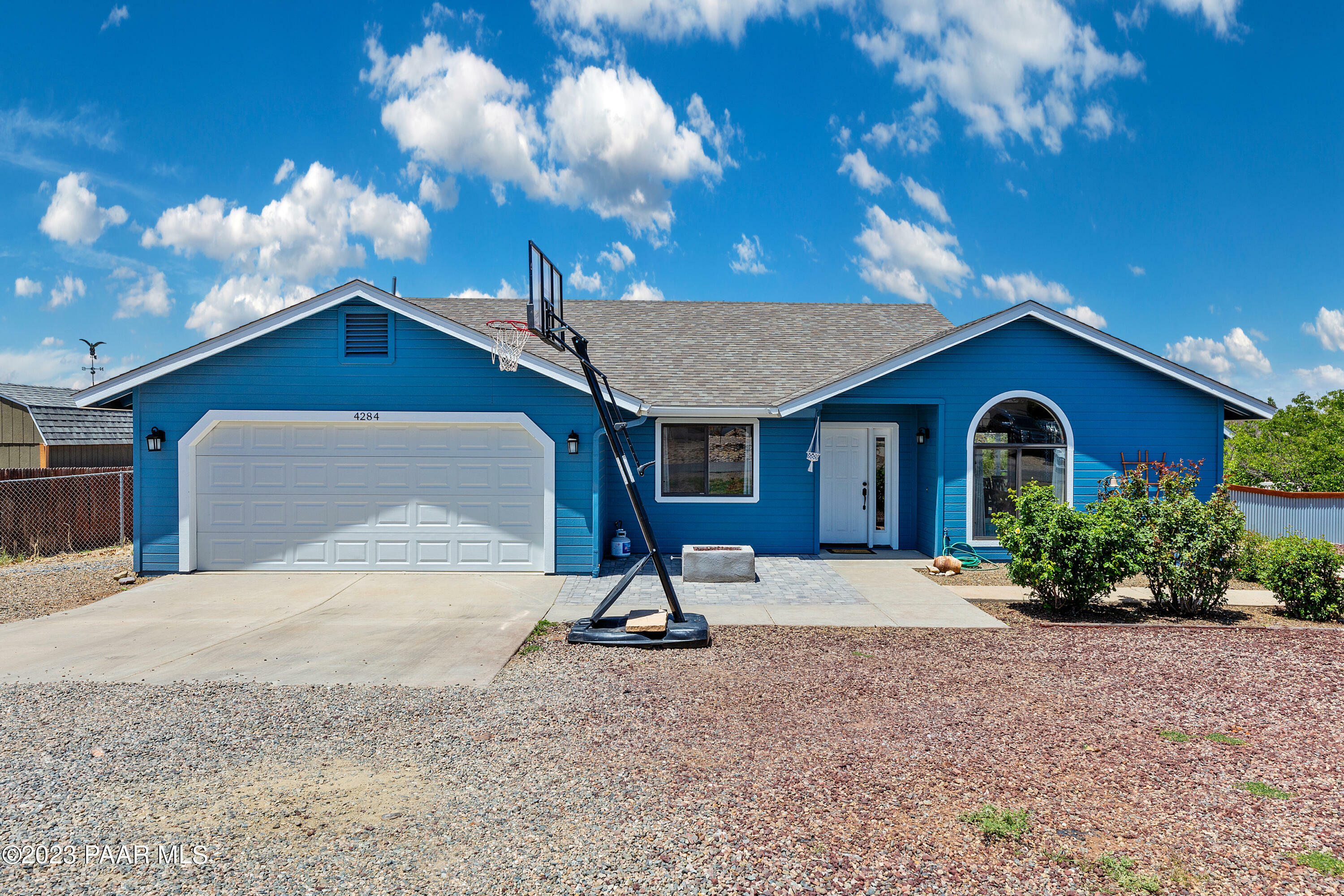 Property Photo: 4284 N Cholla Drive AZ 86314