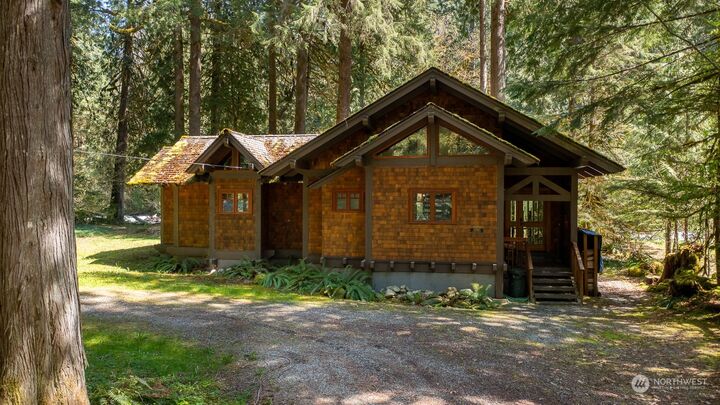 Property Photo: 63890 Cascade Park Place WA 98267