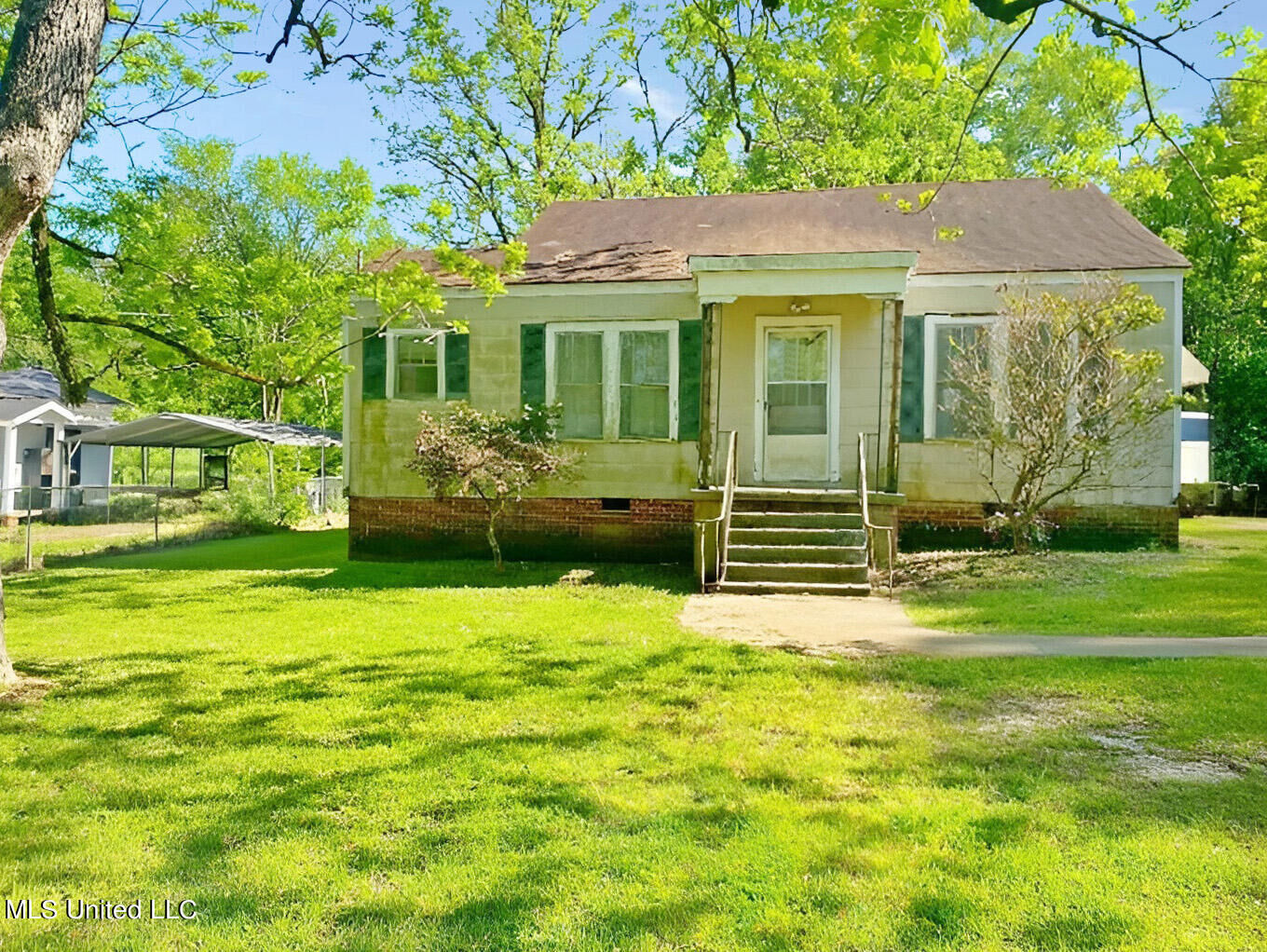 Property Photo:  4353 Jackson Highway  MS 39209 