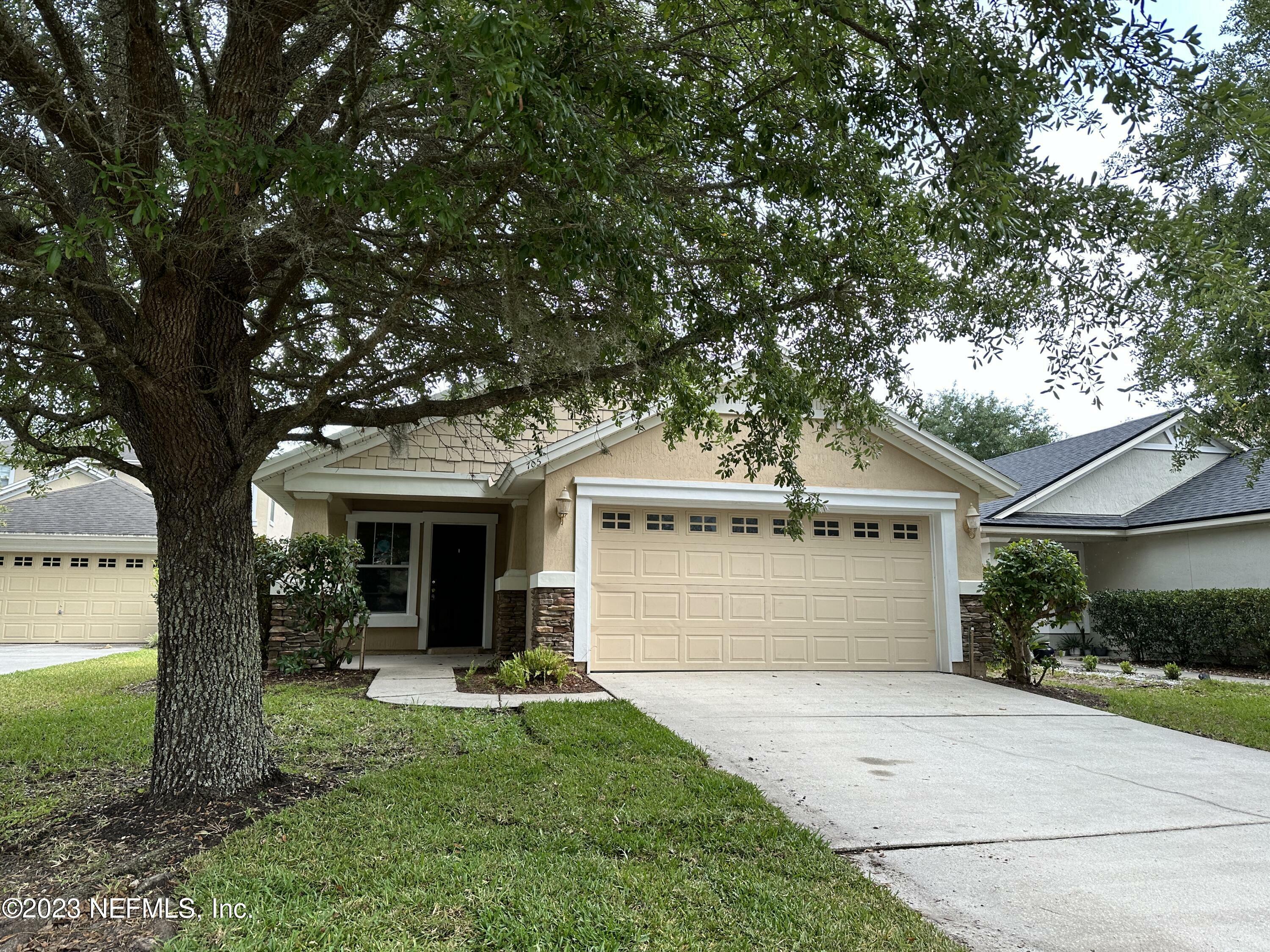 Property Photo:  705 Skipping Stone Way  FL 32065 