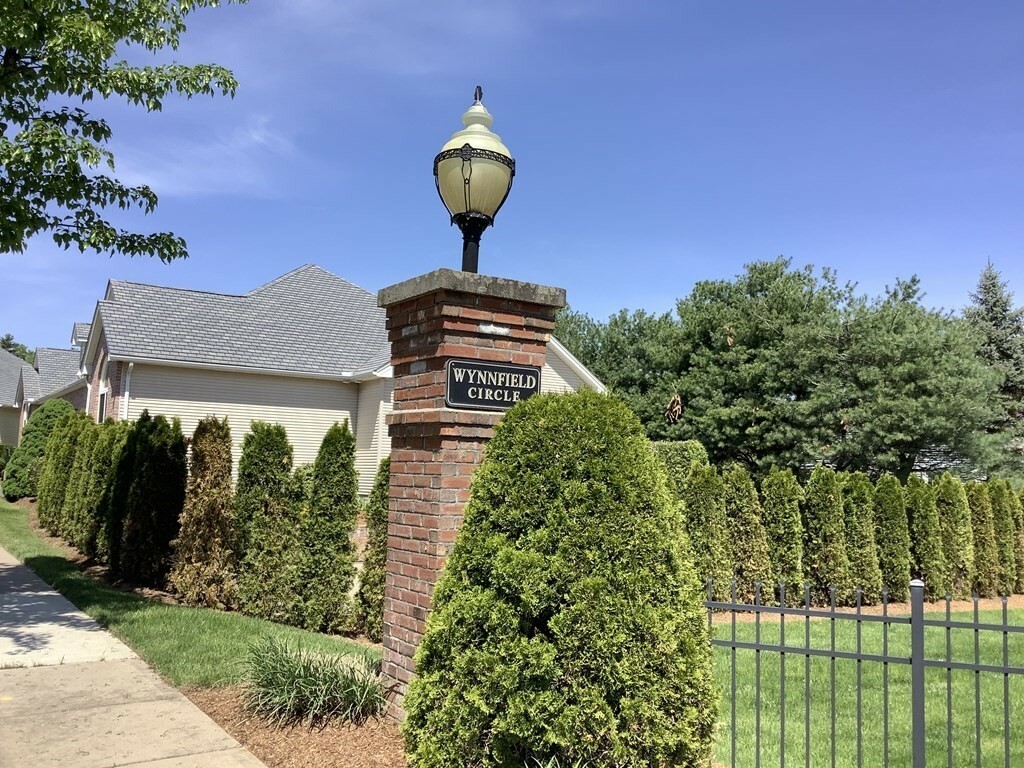 Property Photo: 6 Wynnfield Circle 6 MA 01077