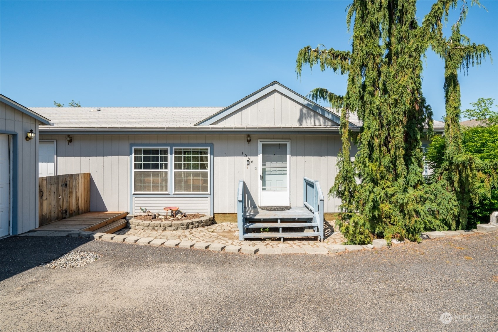 Property Photo:  4046 Bluecrest Drive NE  WA 98802 