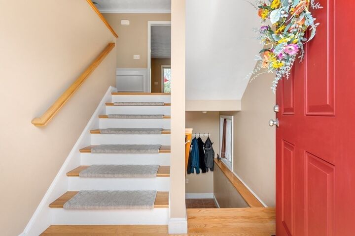 Property Photo: 11 Nuttings Ln MA 01821