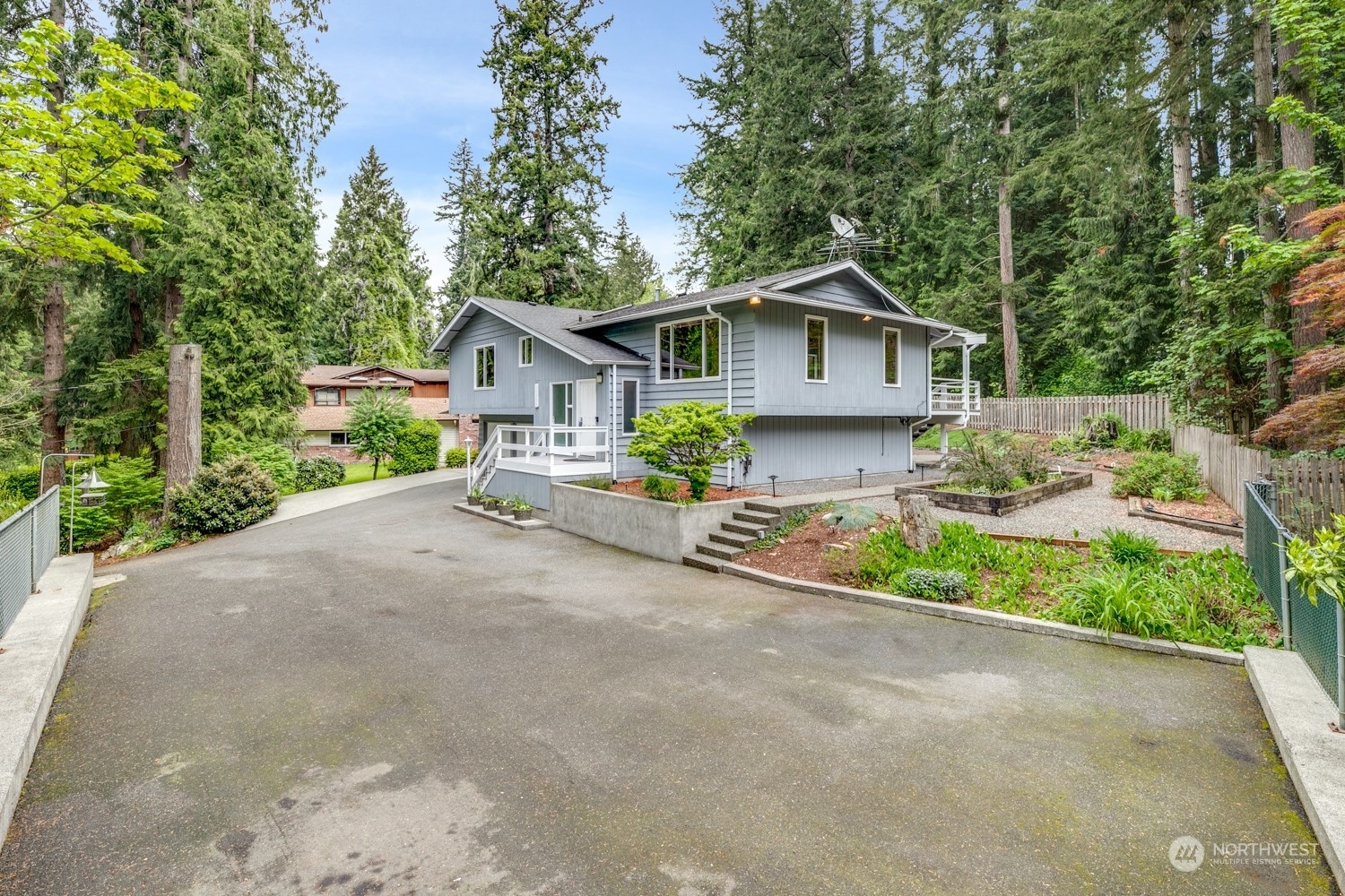 Property Photo:  18331 Butternut Road  WA 98037 