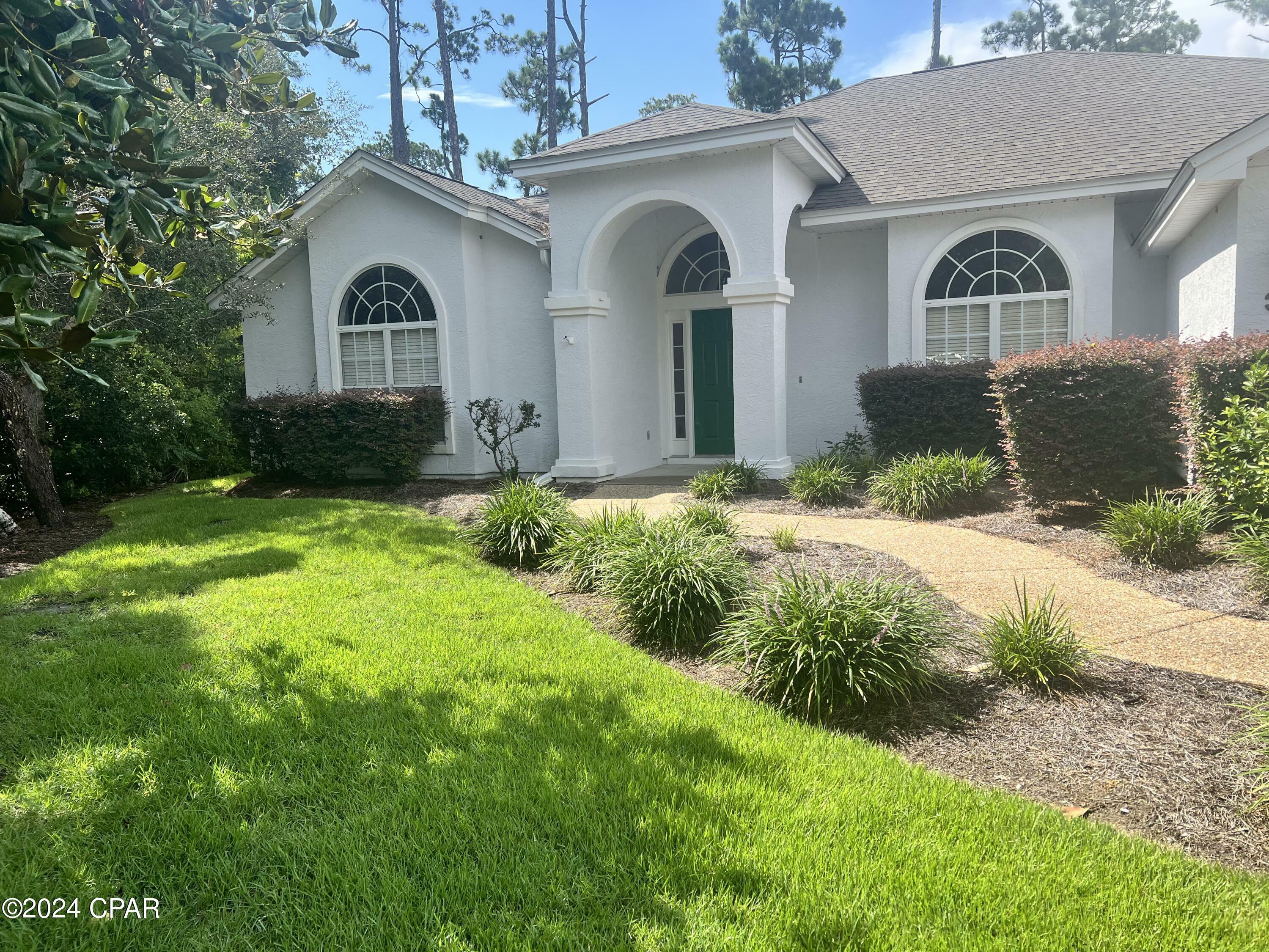 Property Photo:  3522 Fox Run Boulevard  FL 32408 