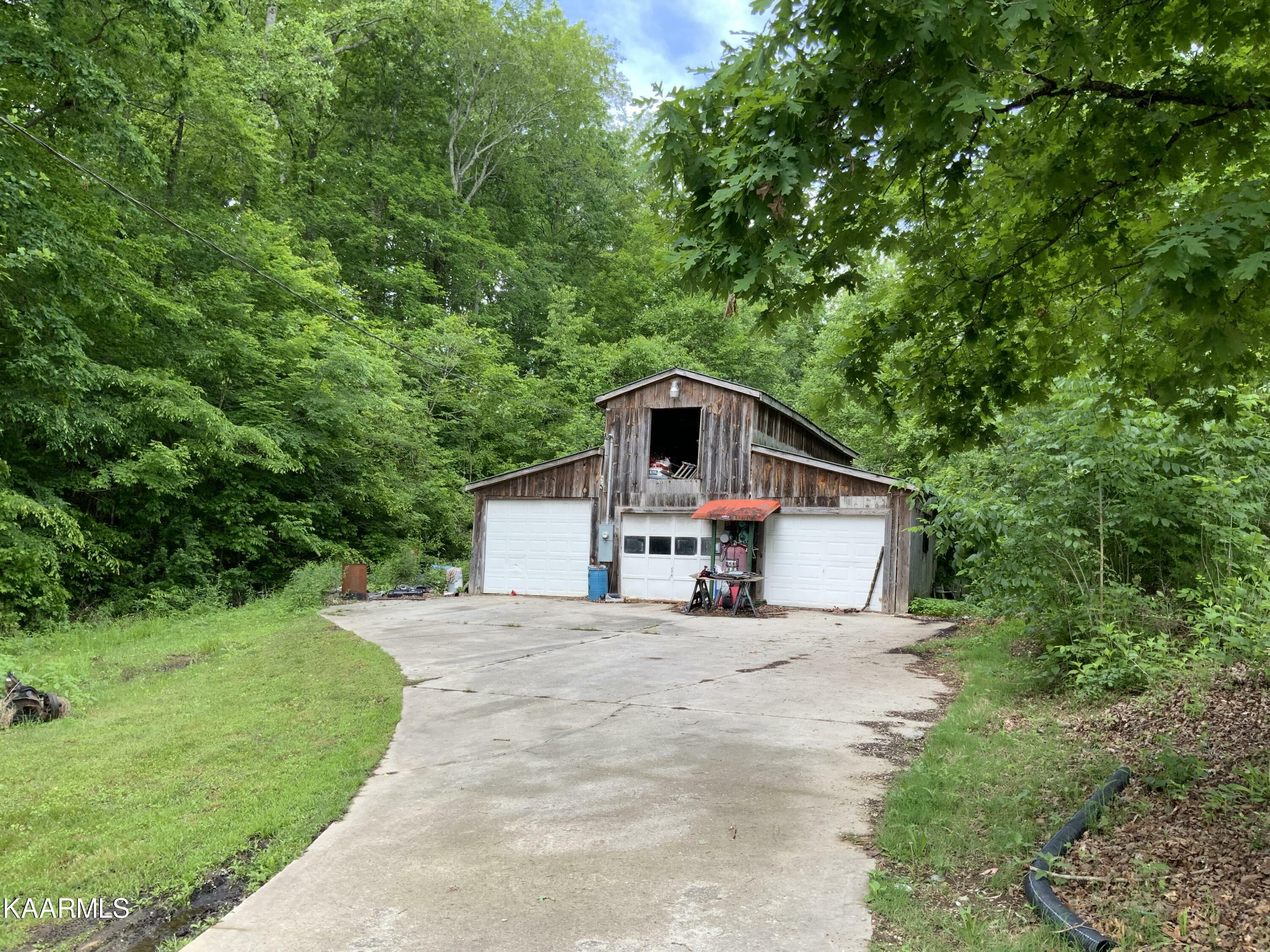 Property Photo:  920 New Midway Rd  TN 37763 