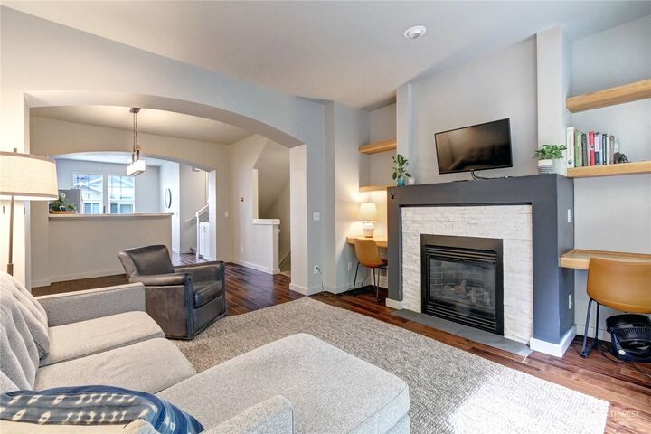 Property Photo:  14007 69th Drive SE K-2  WA 98296 