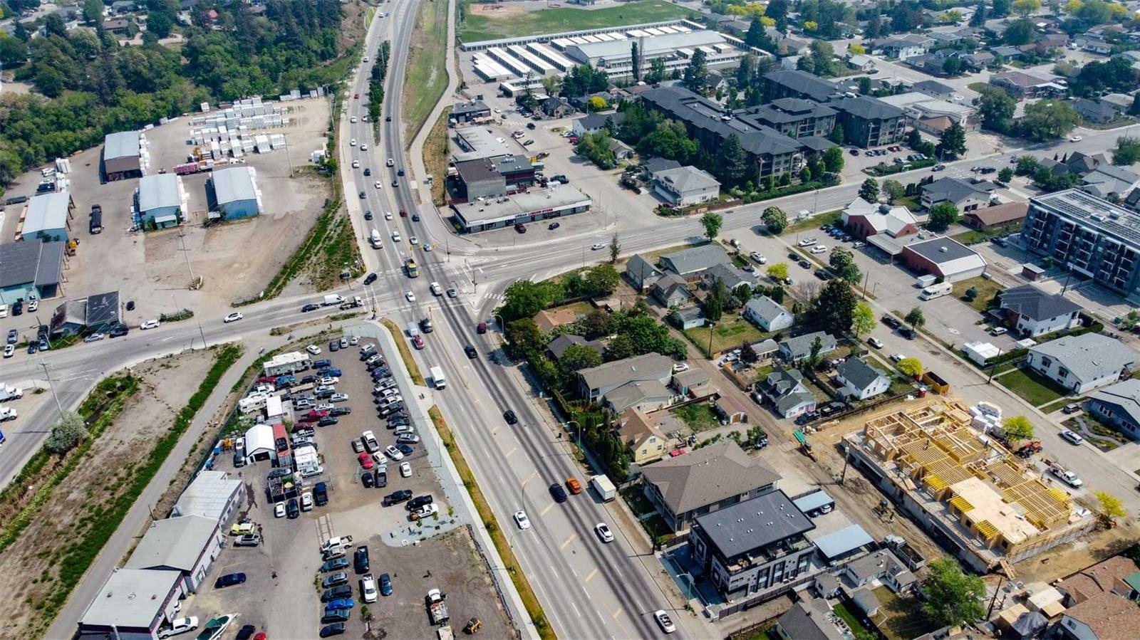 Property Photo:  1089-1097 Clement Avenue  BC V1Y7E3 