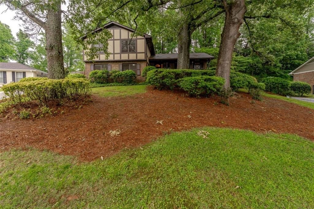 Property Photo:  1252 Verdon Drive  GA 30338 