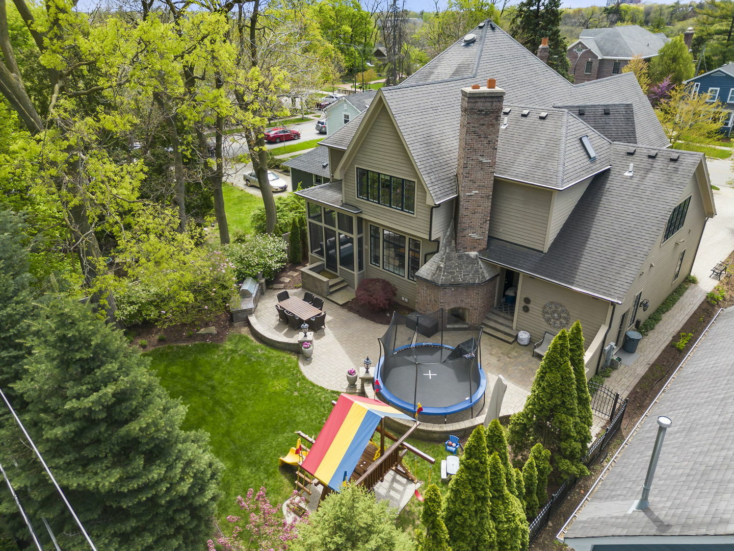 Property Photo: 411 W Jefferson Avenue IL 60540