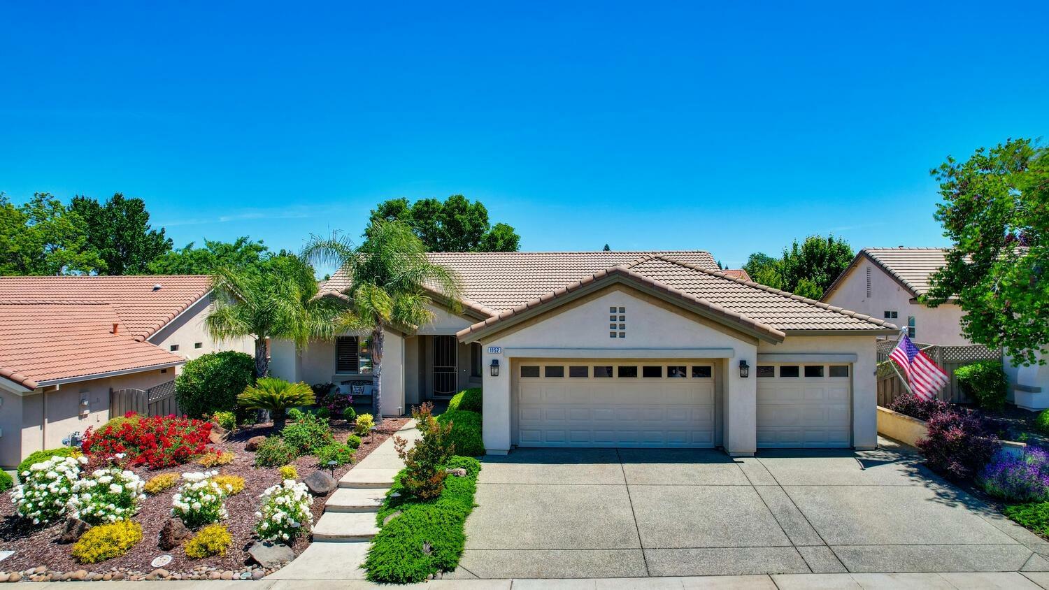 Property Photo: 1152 Barnswood Loop CA 95648