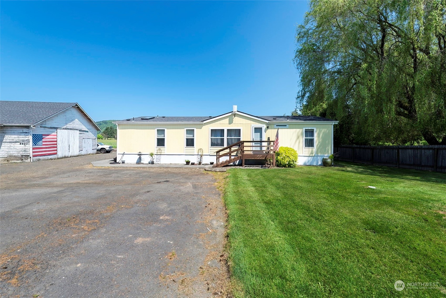 Property Photo:  6920 Willow Grove Road  WA 98632 