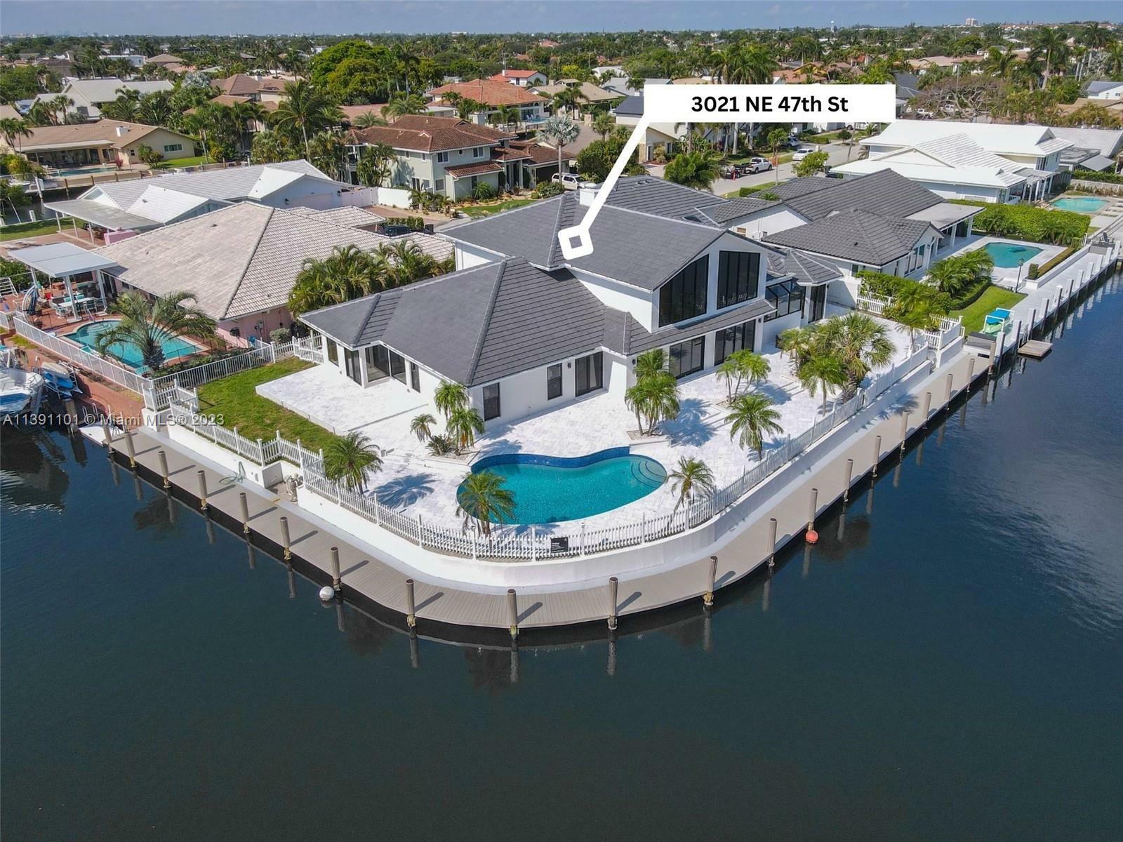 Property Photo: 3021 NE 47th St FL 33064