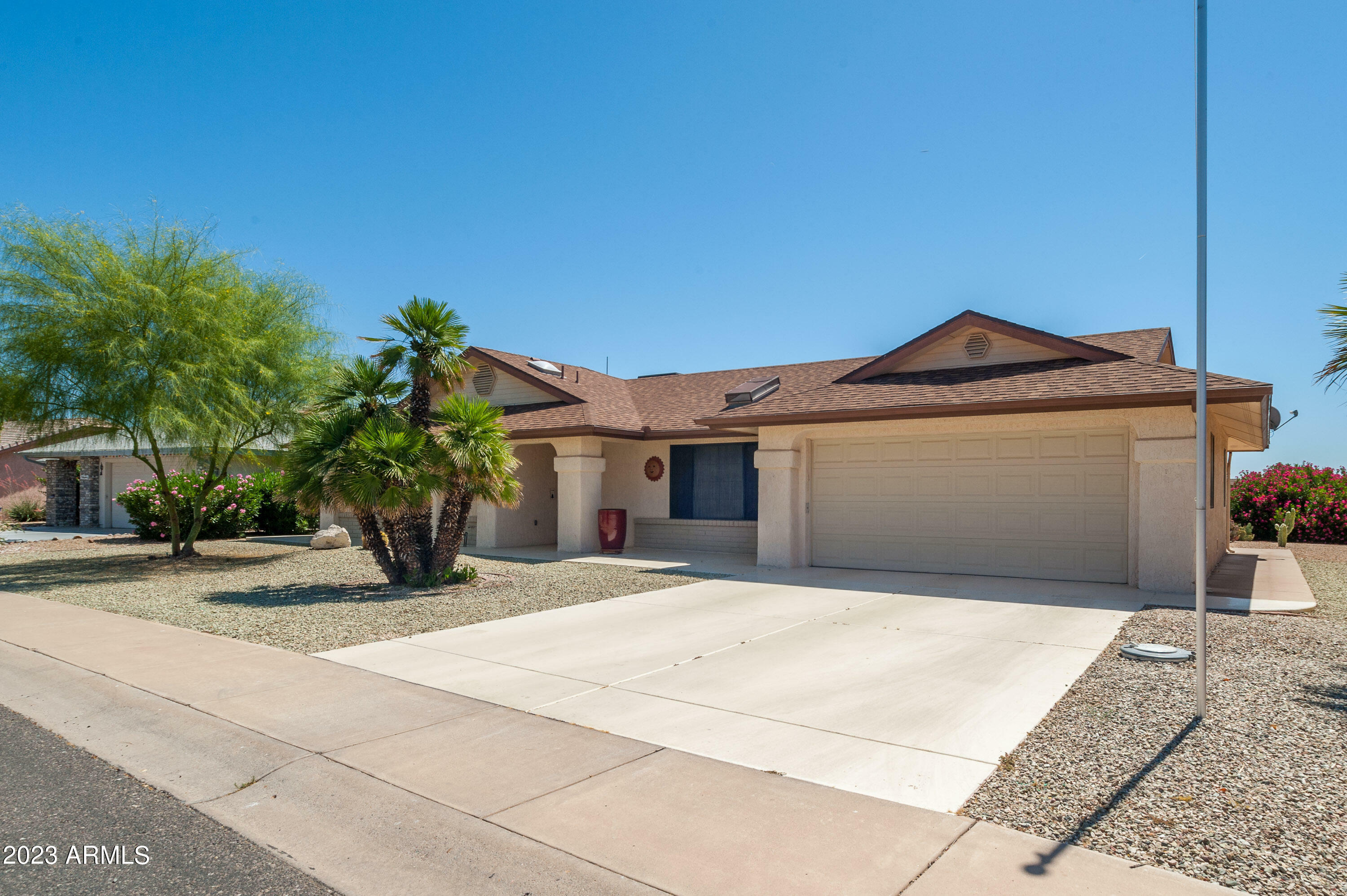 Property Photo:  18007 N 137th Drive  AZ 85375 