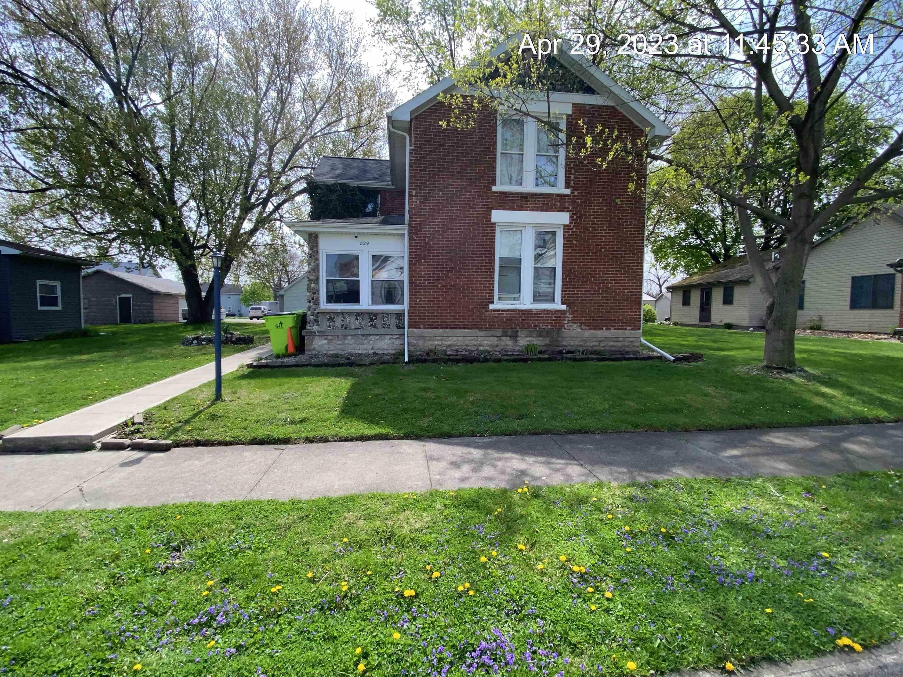 Property Photo:  829 Elm Street  IN 46750-3614 