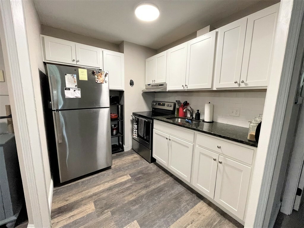 Property Photo:  625 Main Street 2  MA 01867 