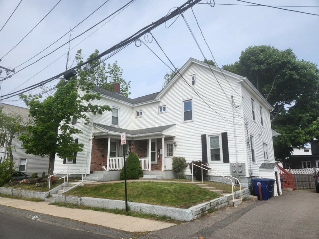 Property Photo: 30 Mount Pleasant Avenue 2R MA 01453