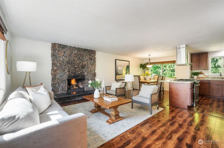 Property Photo: 21417 120th Avenue SE WA 98031