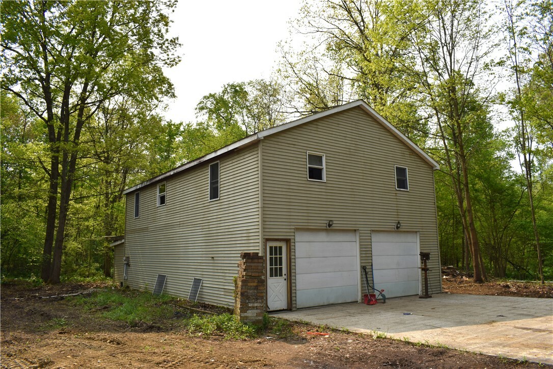 Property Photo:  192 Millbrook Road  PA 16137 