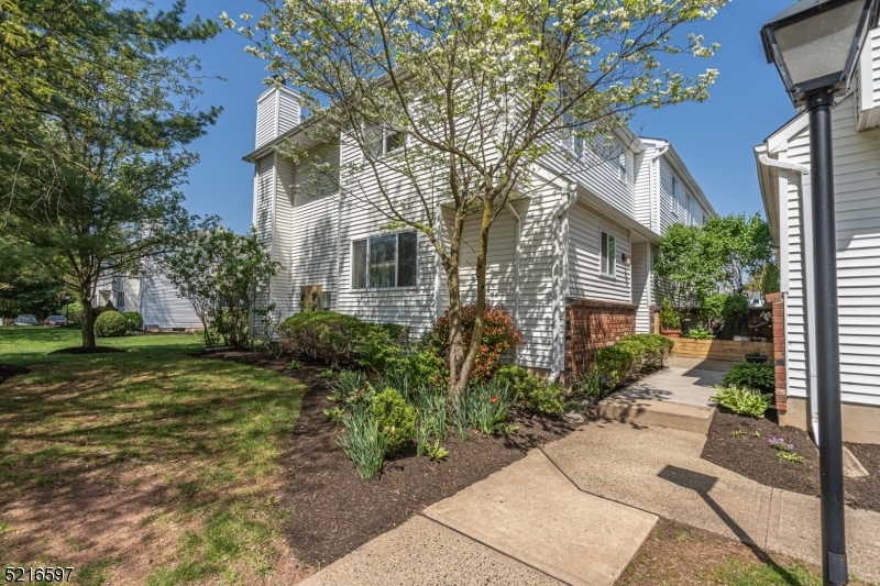 Property Photo:  605 Wheatfield Court 605  NJ 08822 