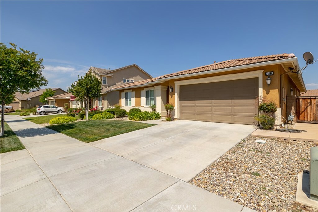 Property Photo: 28386 Fox Ridge Cove CA 92585