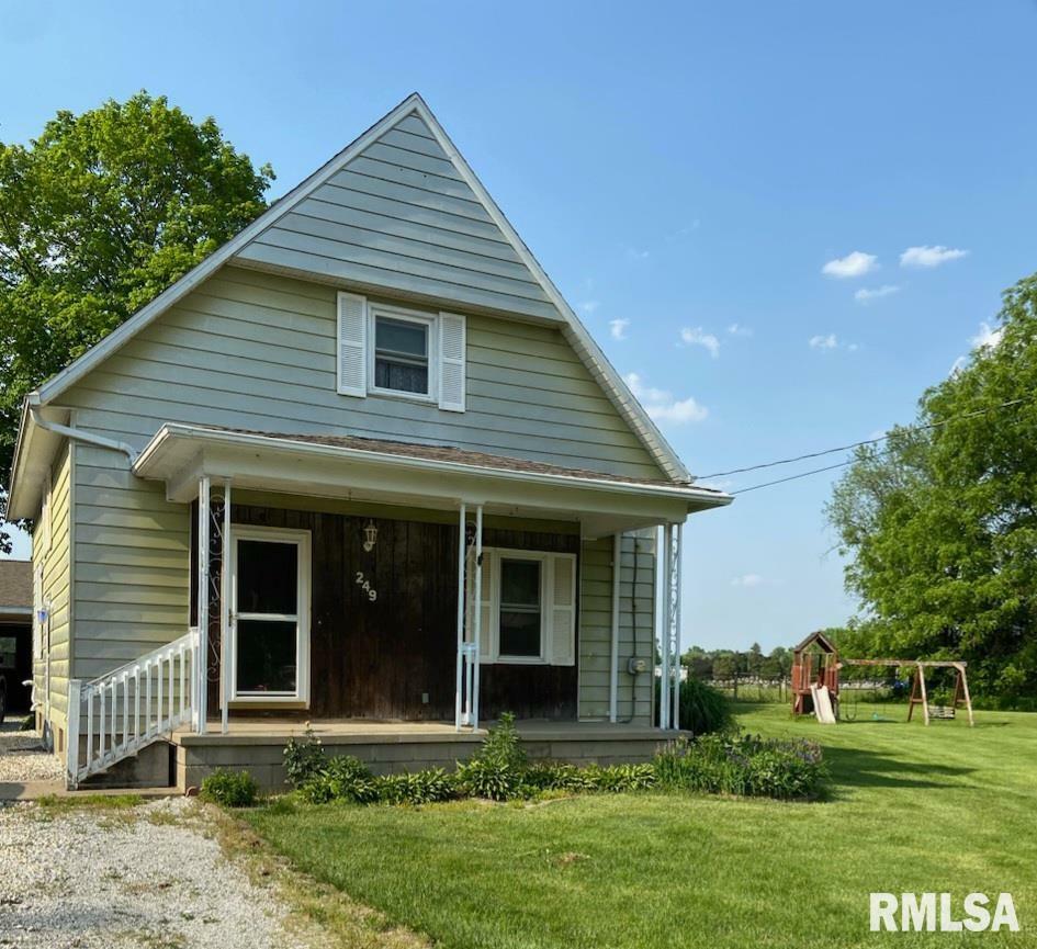 Property Photo:  249 W Tamarack Street  IL 61520 