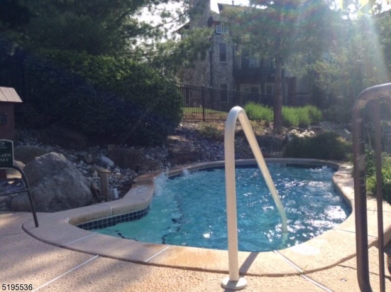 Property Photo: 1 Pine Cres 24 NJ 07462
