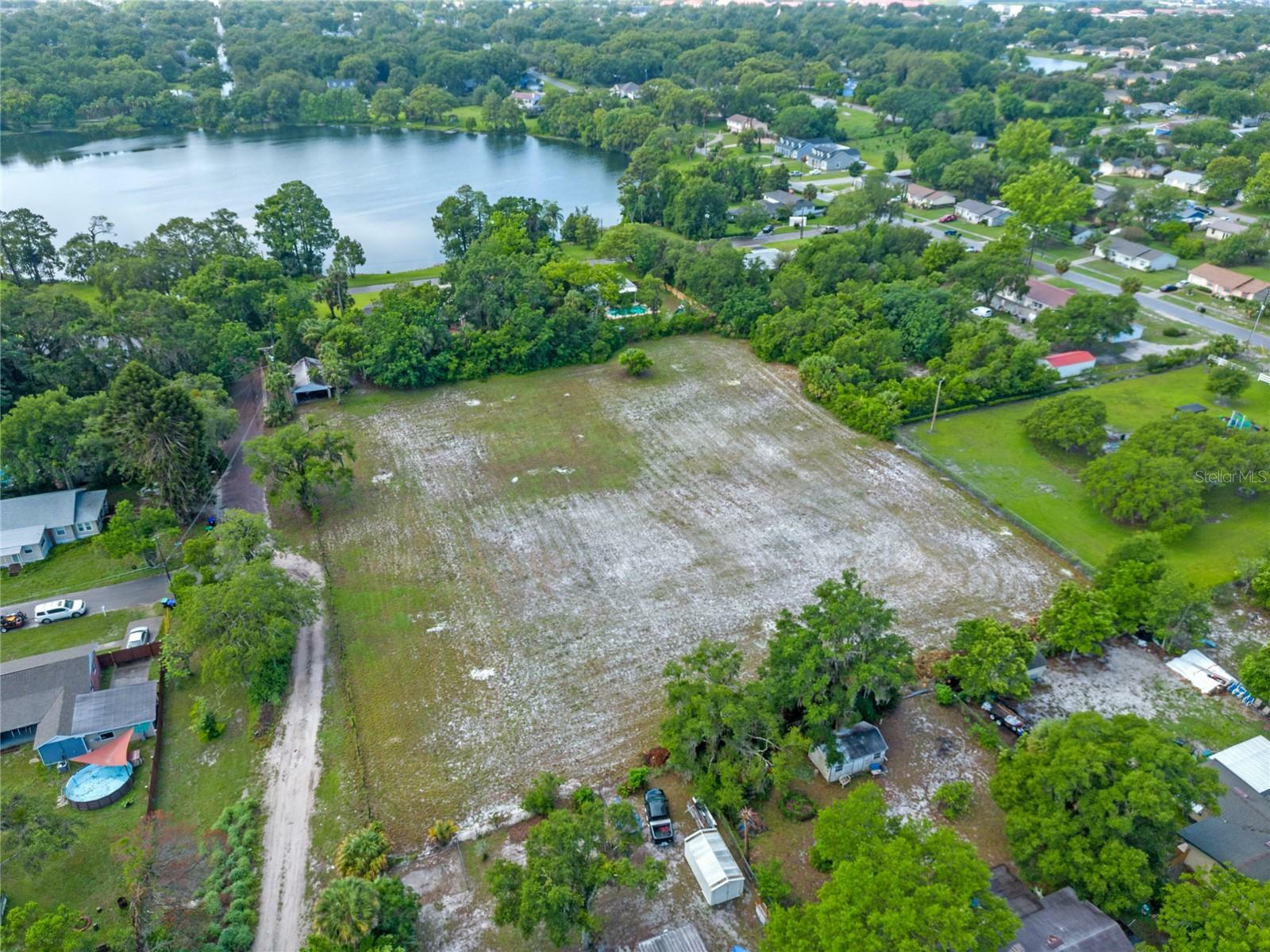 Property Photo:  430 N Central Avenue  FL 32712 