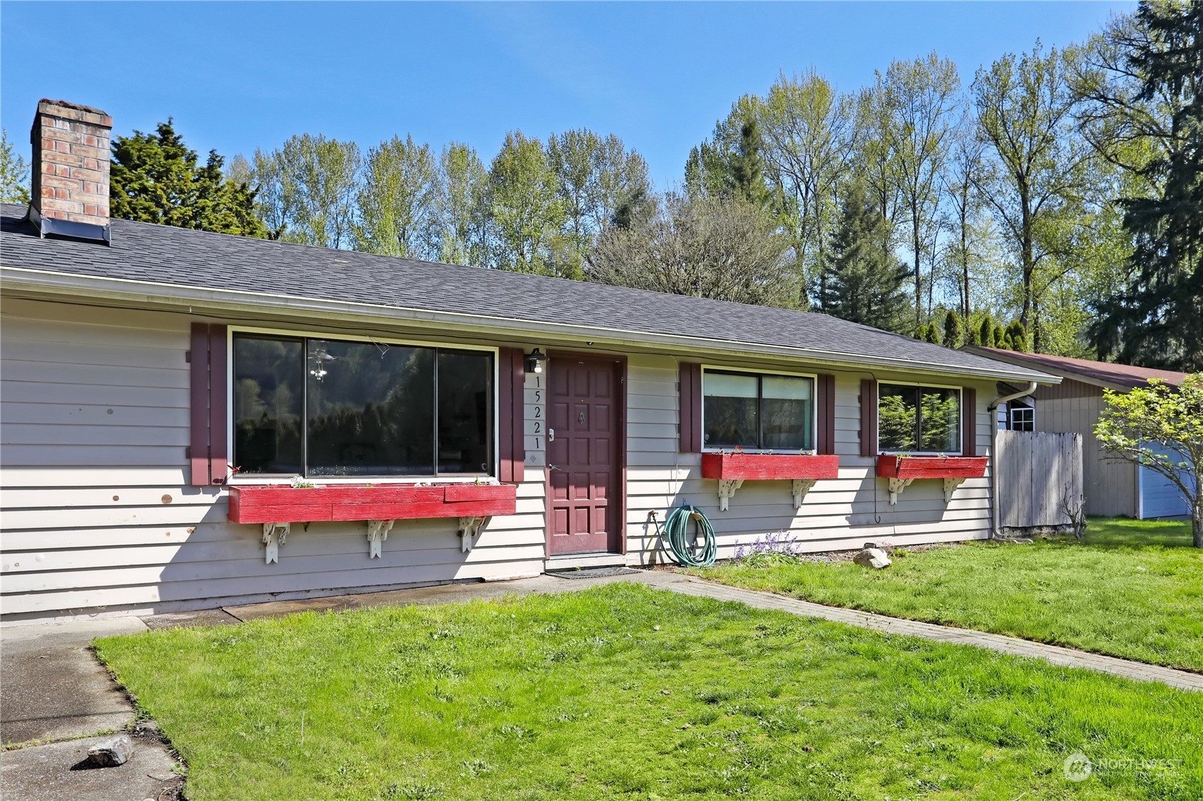 Property Photo:  15221 150th Lane SE  WA 98058 