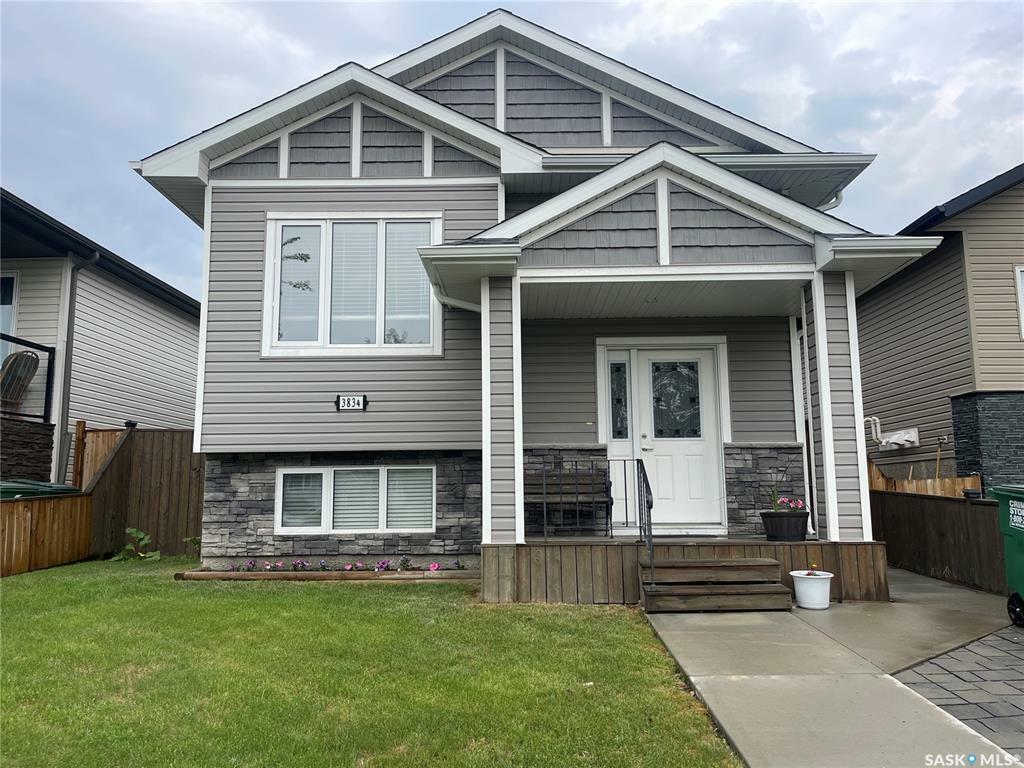 3834 33rd Street W  Saskatoon SK S7R0M1 photo