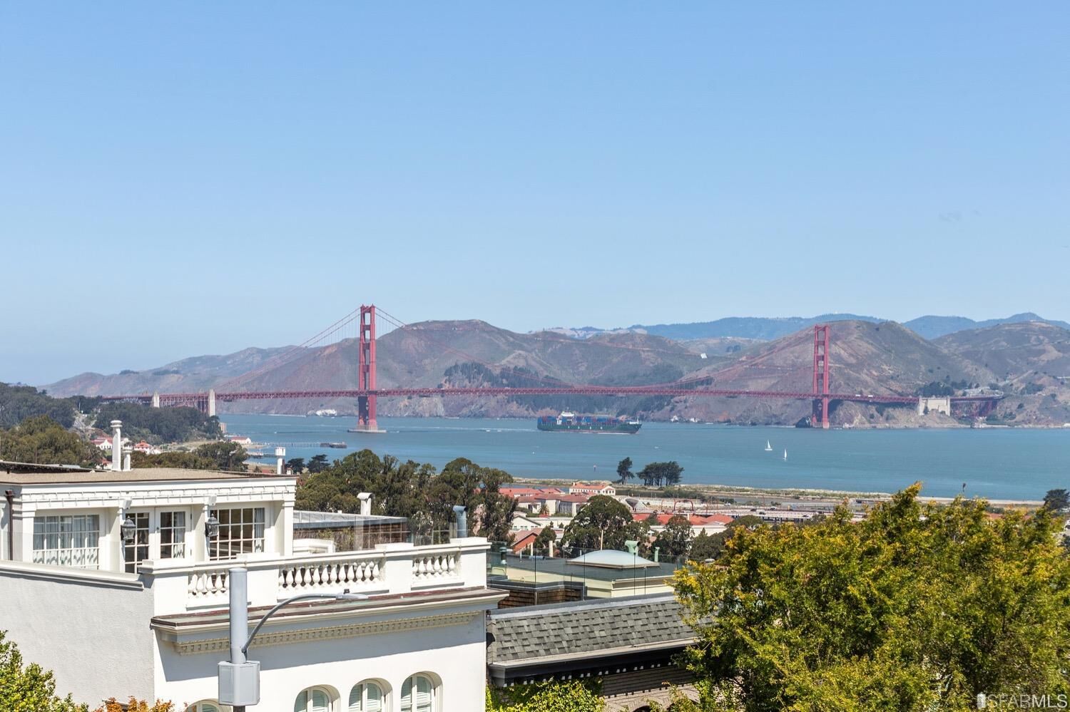 Property Photo:  2698 Vallejo Street  CA 94123 