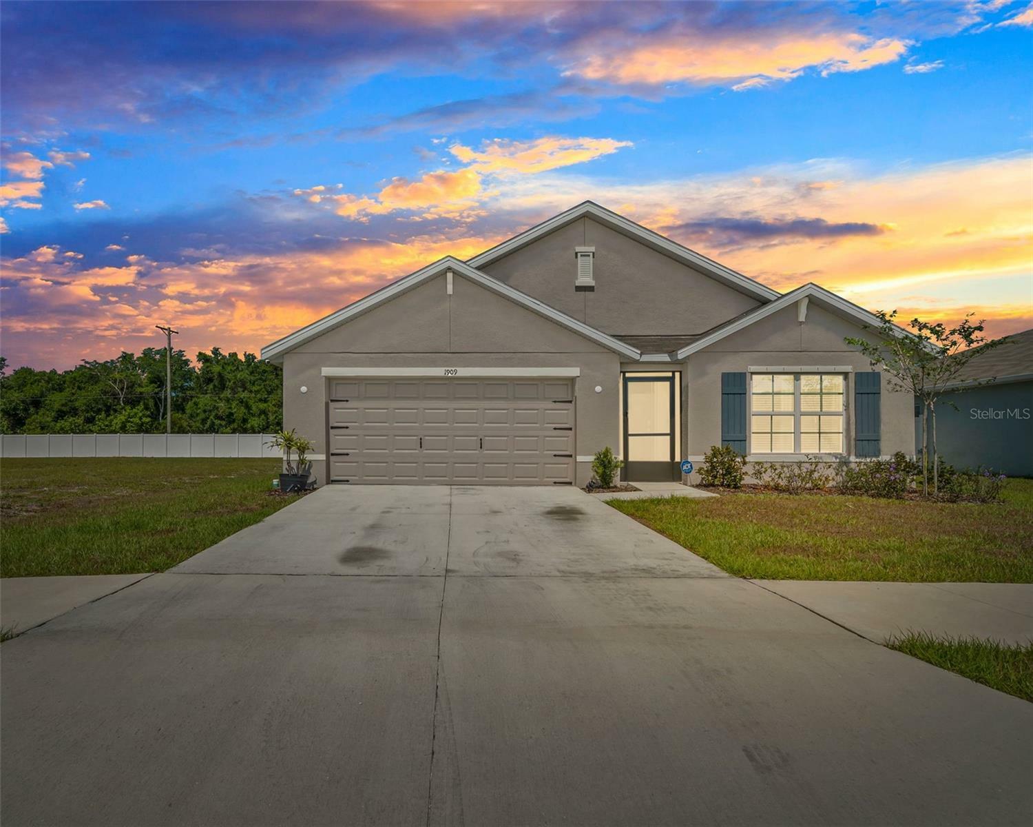 Property Photo: 1909 Blue Stream Street FL 33570