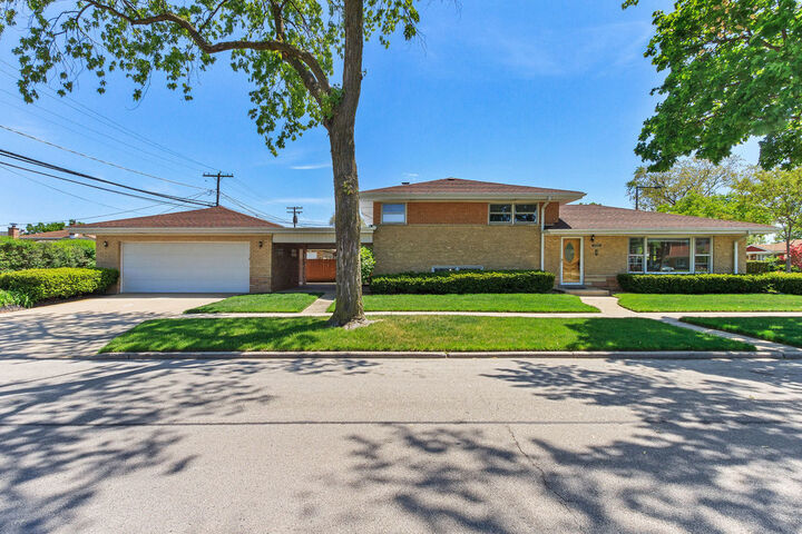 8401 Le Claire Avenue  Skokie IL 60077 photo
