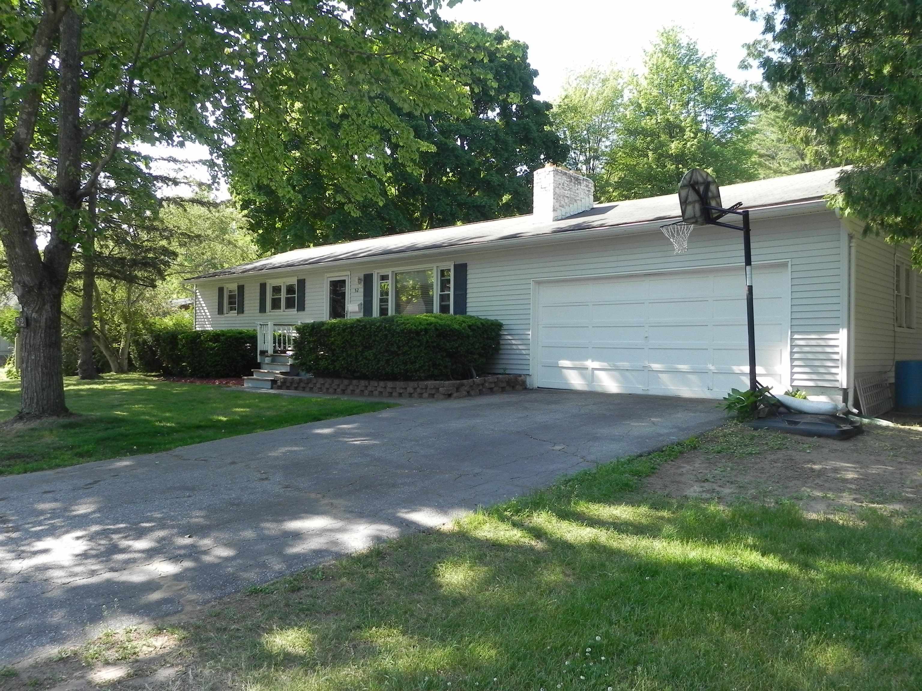 Property Photo:  52 Laurel Hill Drive  VT 05403 