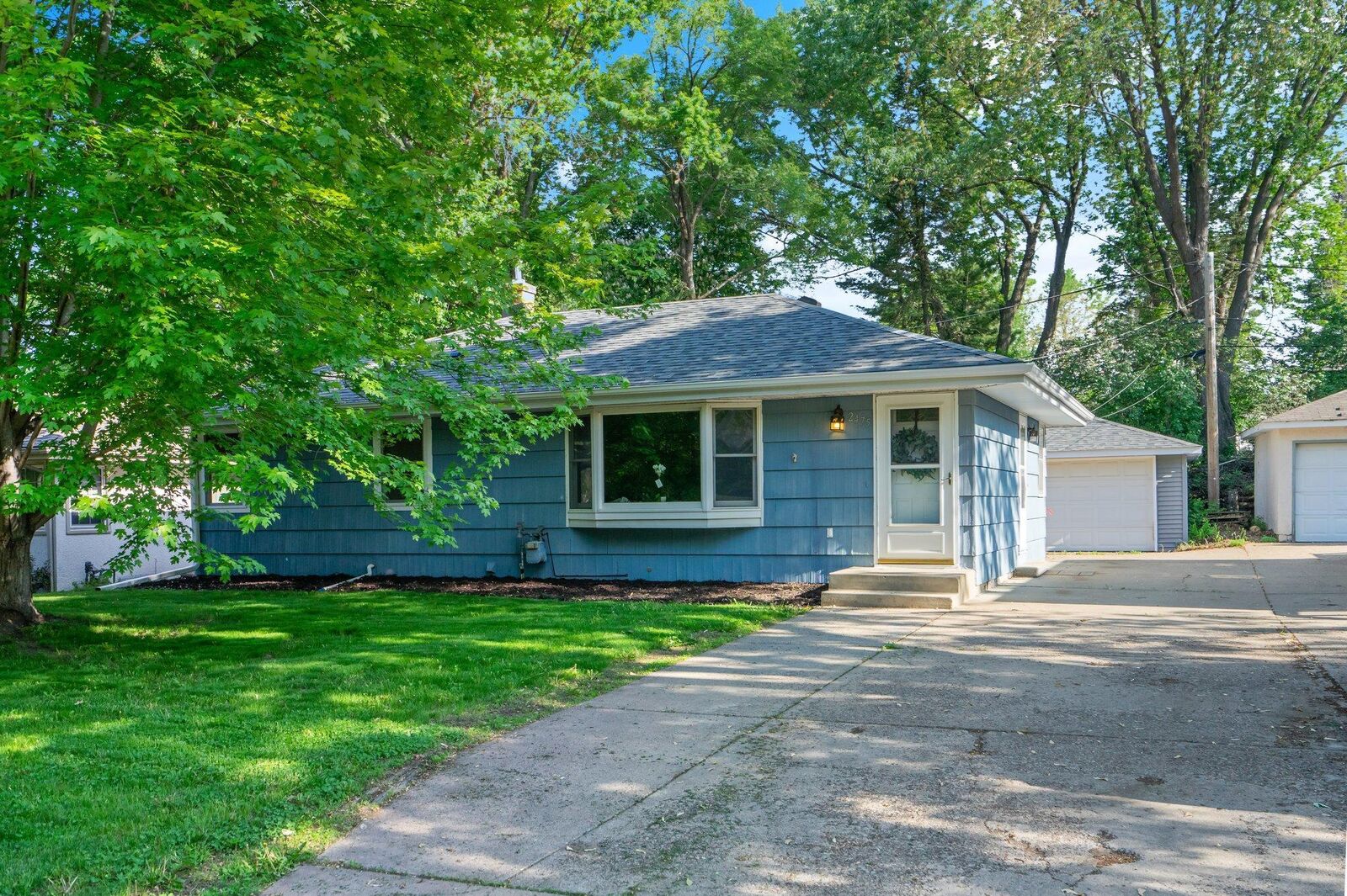 Property Photo:  2475 19th Avenue E  MN 55109 
