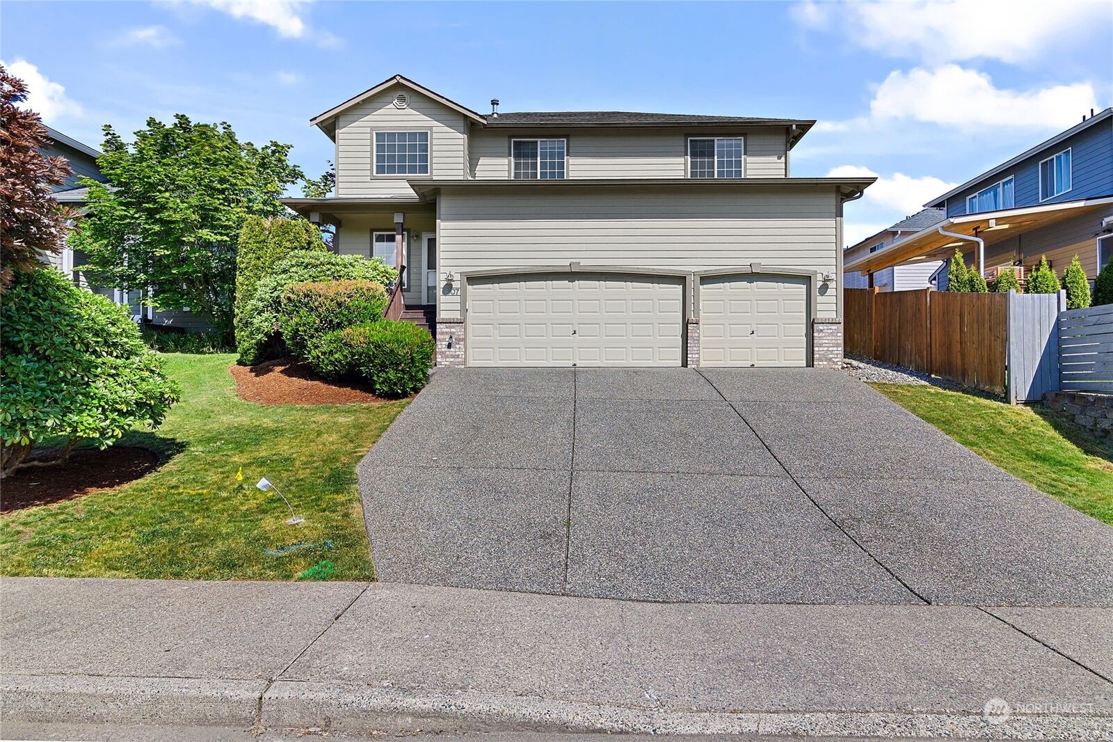 Property Photo:  5607 79th Avenue NE  WA 98270 
