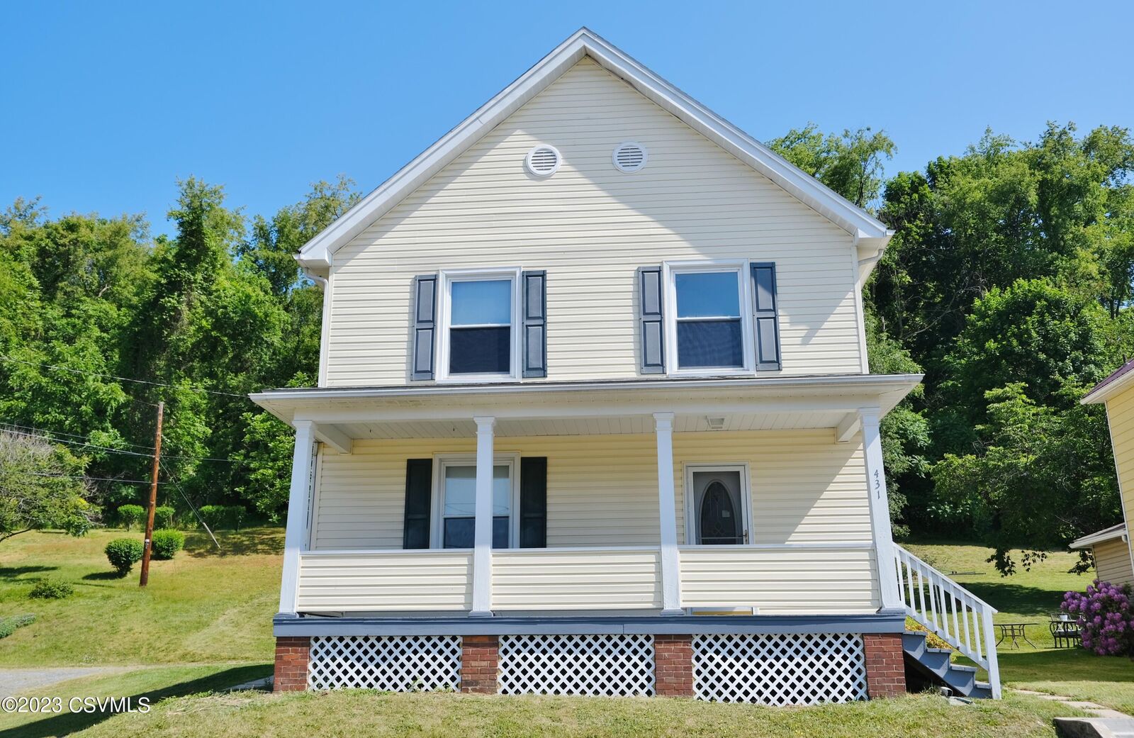Property Photo:  431 Highland Avenue  PA 17886 